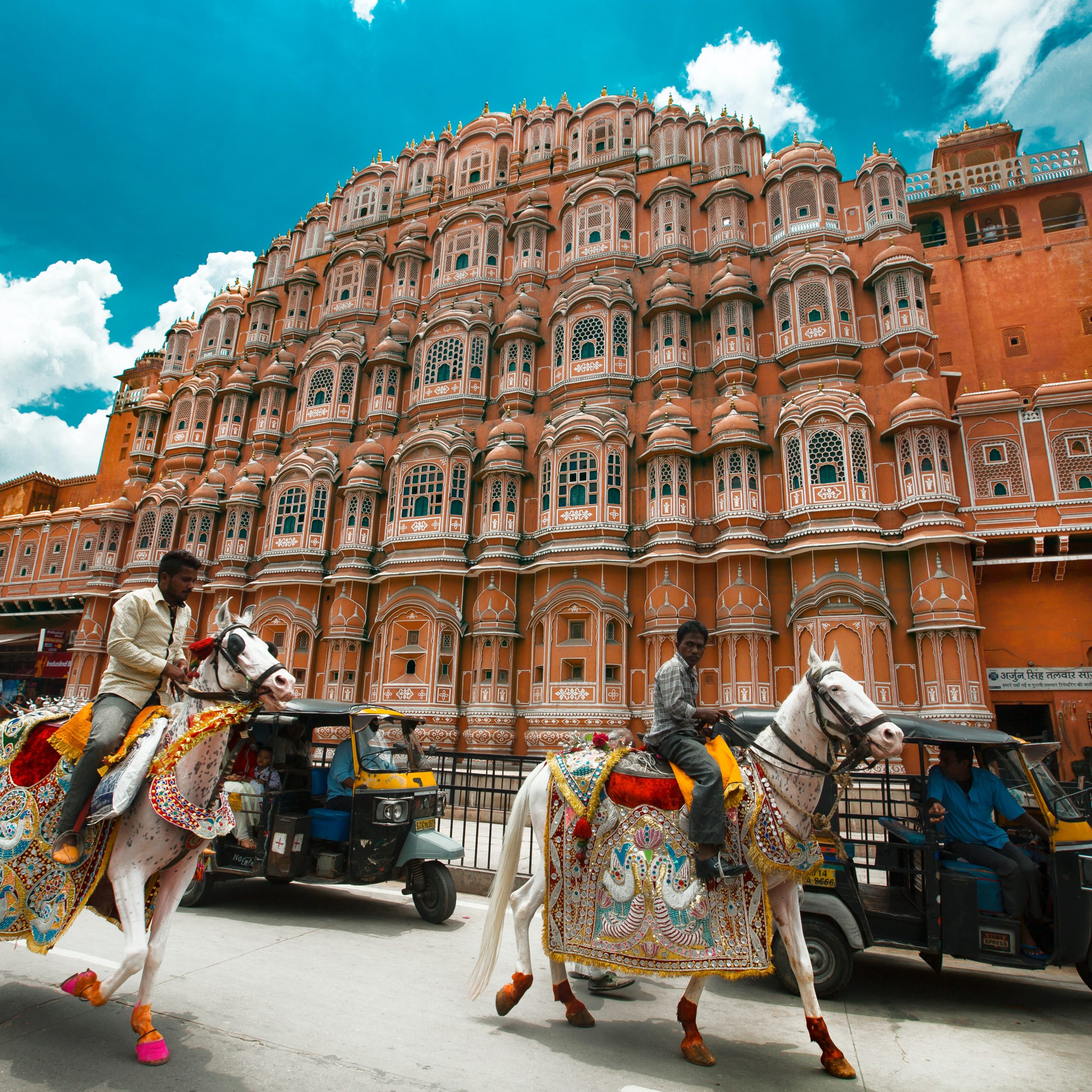 Day 2: Jaipur City Tour and Nahargarh Fort Visit